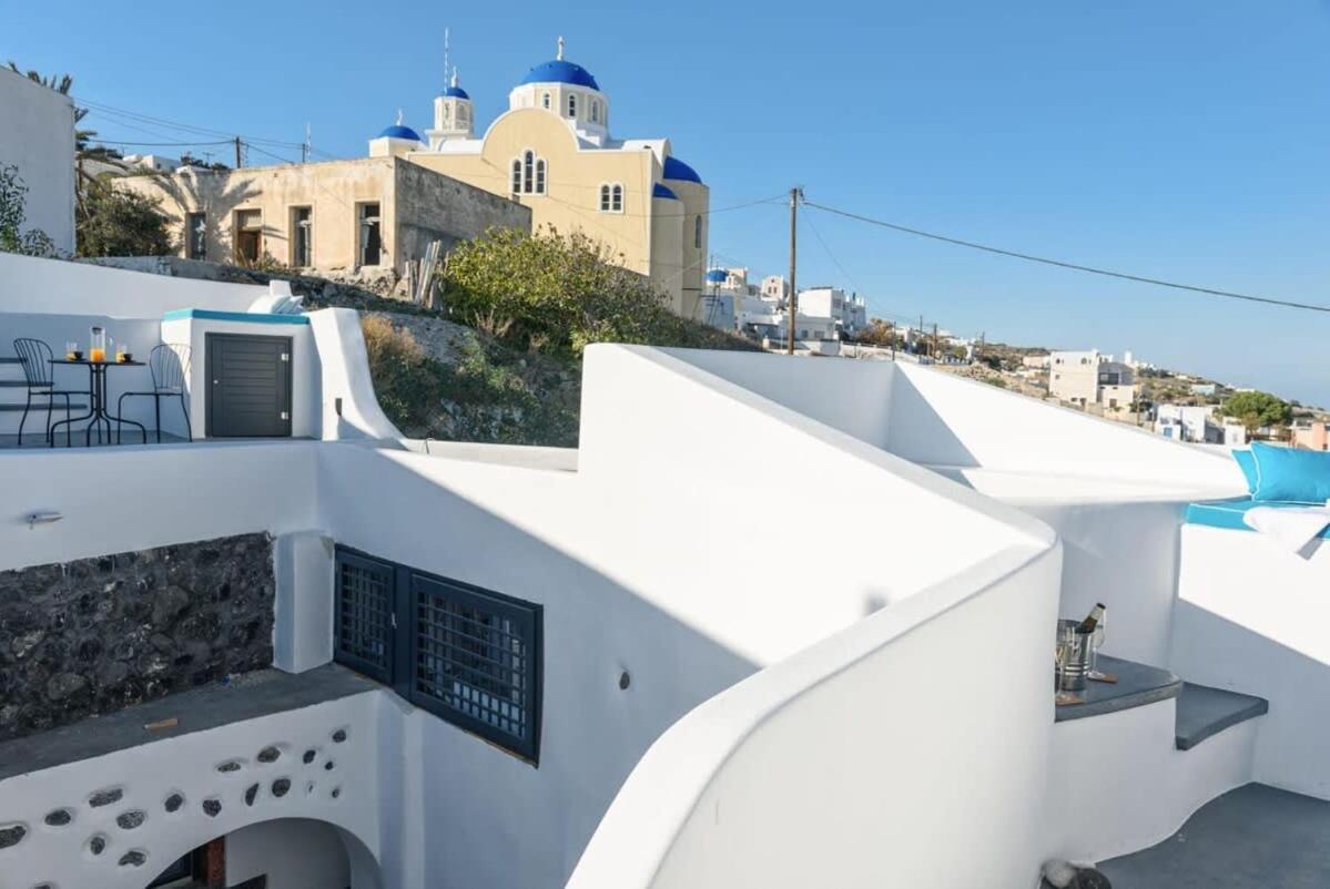 Appartement Santorini Traditional Apt With Private Hot Tub à Fira  Extérieur photo